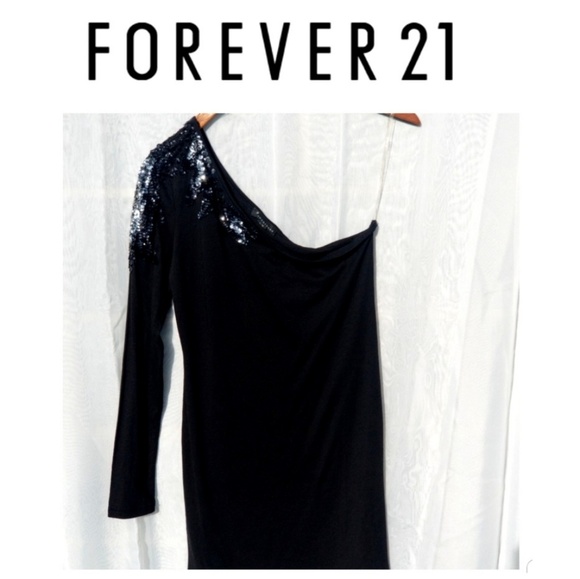 Forever 21 Dresses & Skirts - Forever 21 Sequence sexy Dress
